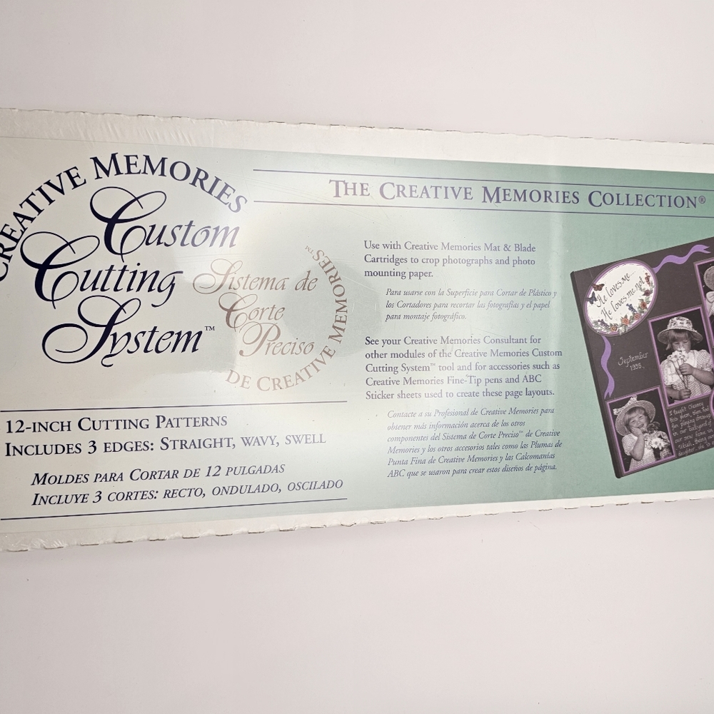 Creative Memories Custom Cutting System - NIB